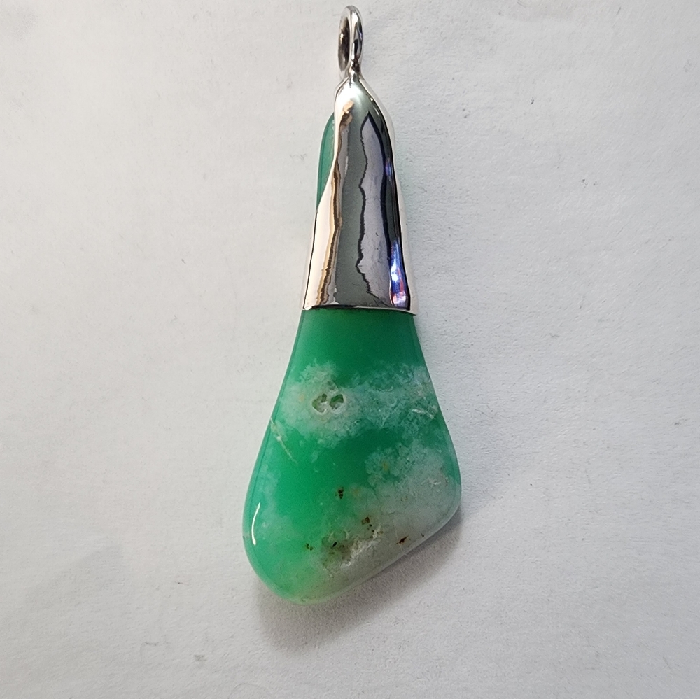 Handcrafted Chrysoprase and Sterling Silver Pendant